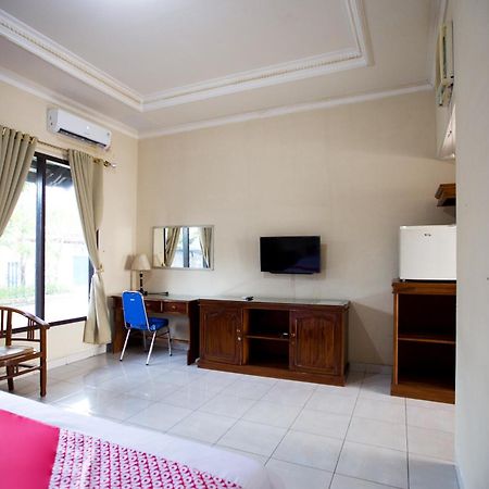 Oyo 3207 Hotel Gracia Bandar Lampung Exteriör bild