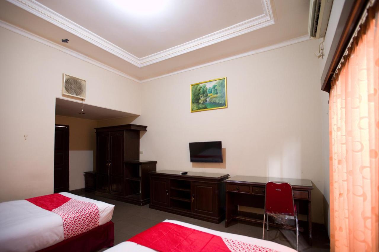 Oyo 3207 Hotel Gracia Bandar Lampung Exteriör bild